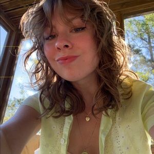 Meet your Posher, Meaghan